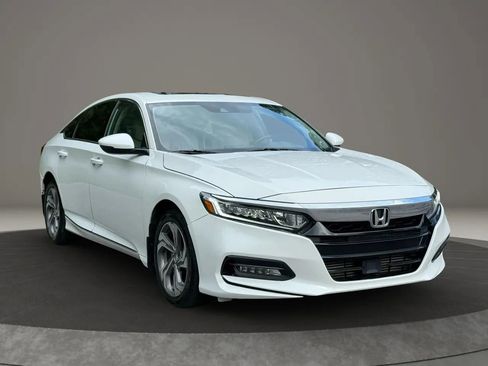 Used 2018 Honda Accord EX-L image 3