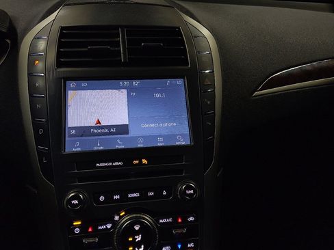 Used 2020 Lincoln MKZ Reserve w/ Elements Package FWD image 25
