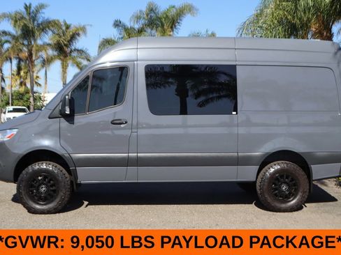 Used 2021 Mercedes-Benz Sprinter 2500 image 5