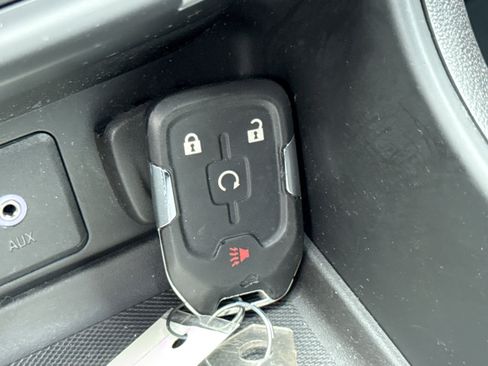 Used 2023 GMC Terrain SLE w/ Driver Convenience Package AWD/4WD image 22