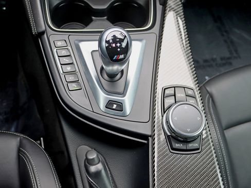 Used 2016 BMW M4 Coupe image 32