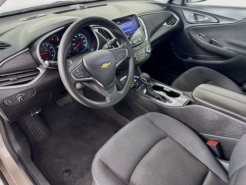 Used 2024 Chevrolet Malibu LT FWD image 10
