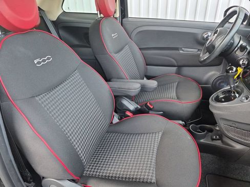Used 2017 FIAT 500 Pop w/ Sport Appearance Package FWD image 18