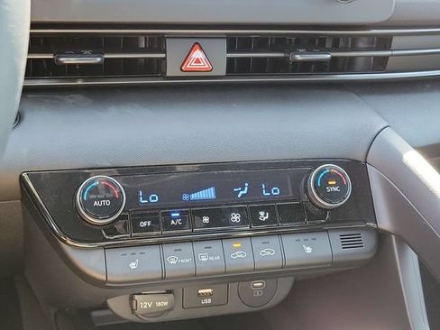 New 2026 Hyundai Elantra SEL Sport FWD image 13