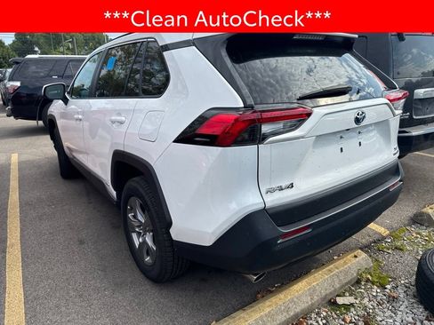 Used 2023 Toyota RAV4 XLE w/ Convenience Package AWD/4WD image 4