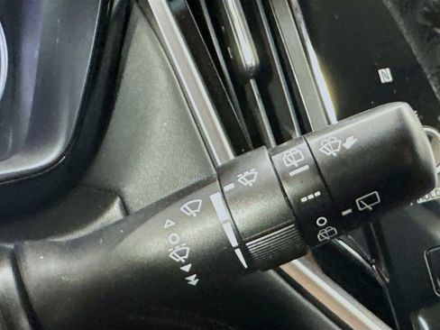 Used 2022 Subaru Outback Premium image 13