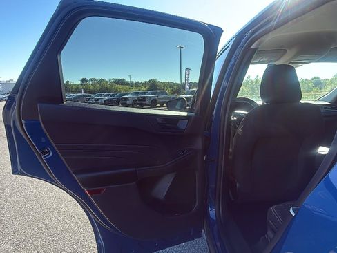 Used 2023 Ford Escape Active AWD/4WD image 22
