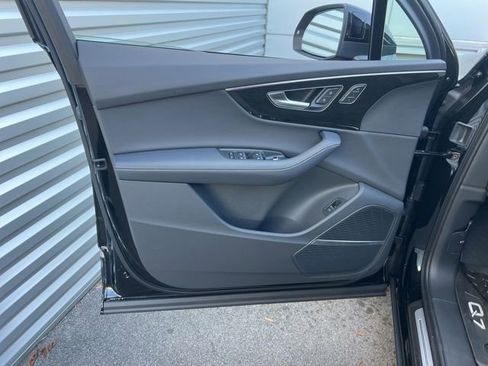 New 2026 Audi Q7 3.0T Premium Plus image 23