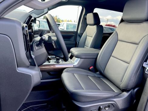New 2026 Chevrolet Silverado 1500 LT Trail Boss w/ LT Trail Boss Premium Package AWD/4WD image 17
