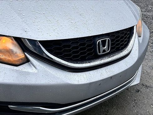 Used 2014 Honda Civic LX image 25