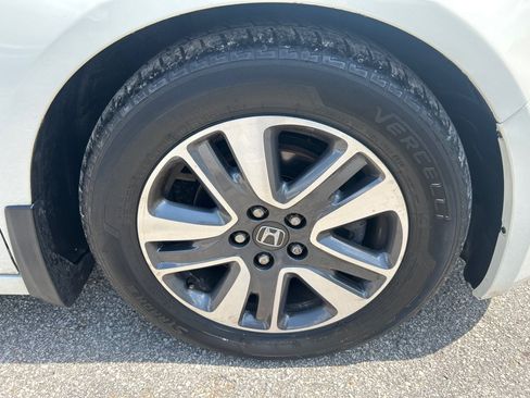 Used 2017 Honda Odyssey Touring image 25