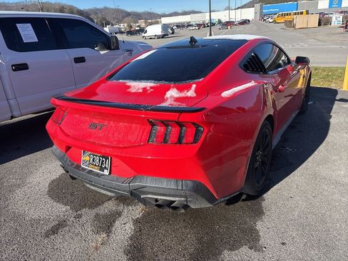 Used 2024 Ford Mustang GT Premium image 4