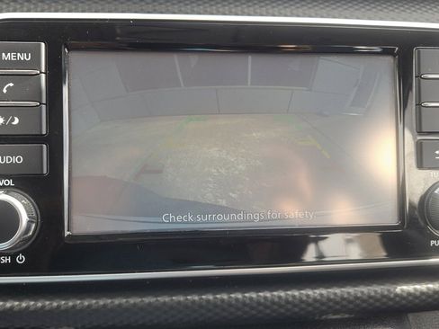Used 2022 Nissan Kicks S FWD image 12