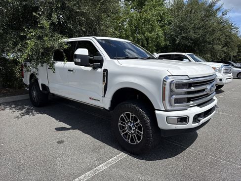 Used 2024 Ford F250 Limited w/ FX4 Off-Road Package AWD/4WD image 3