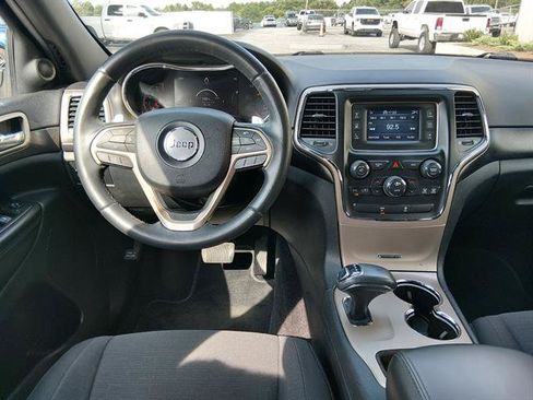 Used 2014 Jeep Grand Cherokee Laredo w/ Quick Order Package 23E AWD/4WD image 10