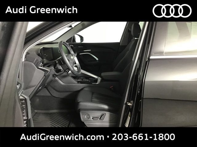 Certified 2025 Audi Q5 Premium w/ Premium Plus AWD/4WD image 9