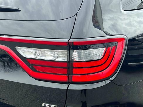 Certified 2023 Dodge Durango GT image 9