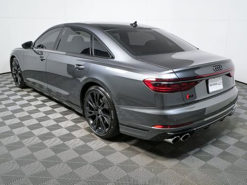 Used 2025 Audi S8 image 3