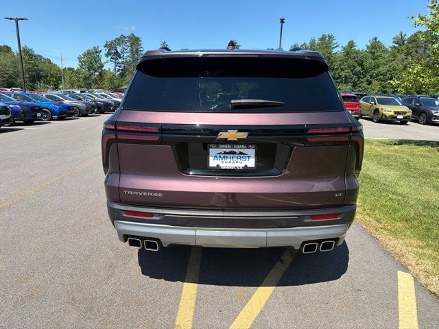 Used 2024 Chevrolet Traverse LT w/ LPO, Floor Liner Package FWD image 6
