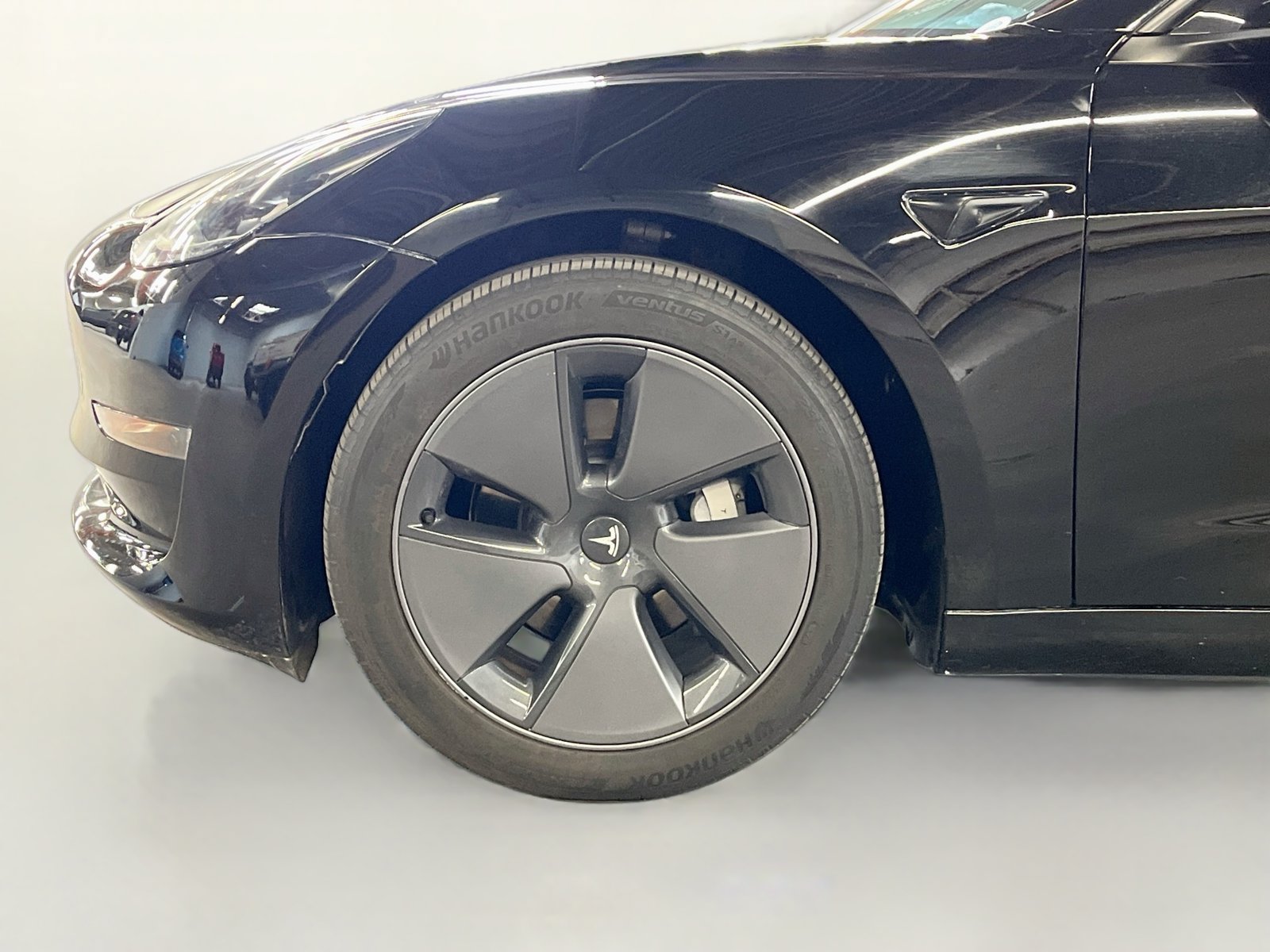 Used 2023 Tesla Model 3 Long Range AWD/4WD image 30