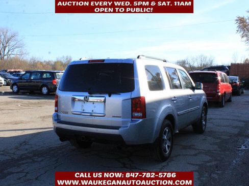 Used 2010 Honda Pilot Touring image 4