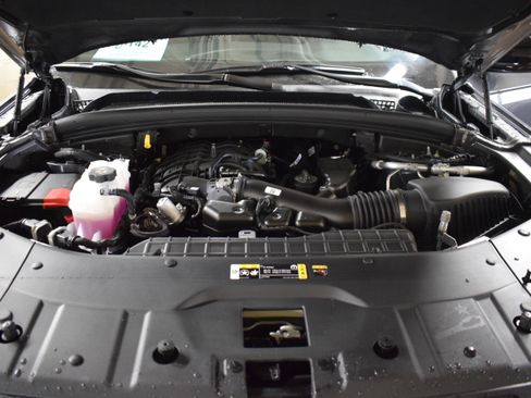 New 2025 Jeep Grand Cherokee L Limited w/ Black Appearance Package image 4