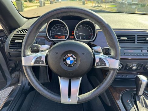 Used 2008 BMW Z4 3.0si image 13