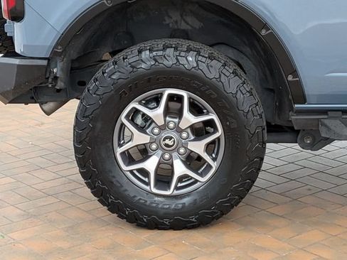Certified 2024 Ford Bronco Badlands AWD/4WD image 10