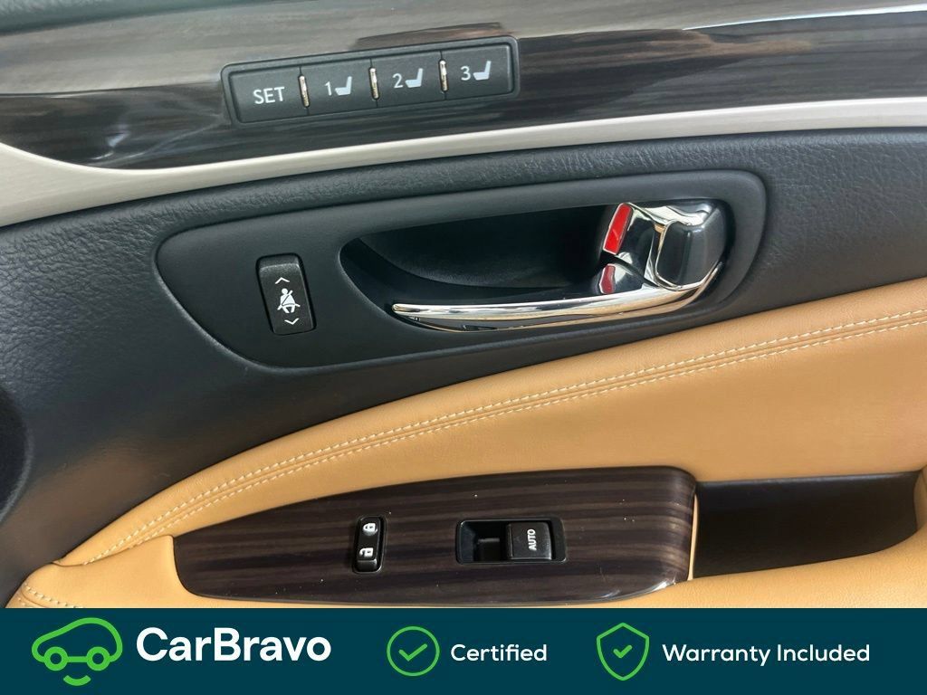 Used 2014 Lexus LS 460 AWD w/ Comfort Package image 17