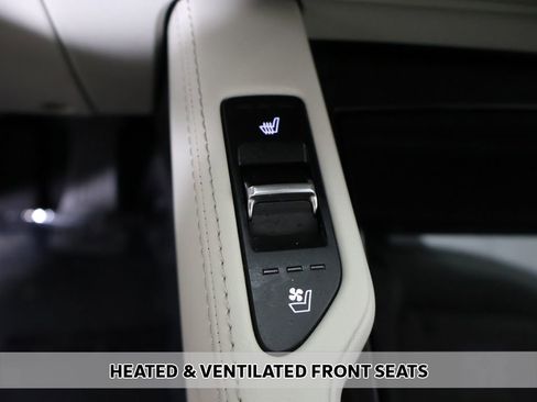 Used 2022 Kia Telluride EX w/ EX Premium Package image 5