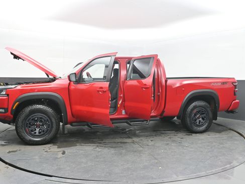 New 2026 Nissan Frontier PRO-4X AWD/4WD image 40
