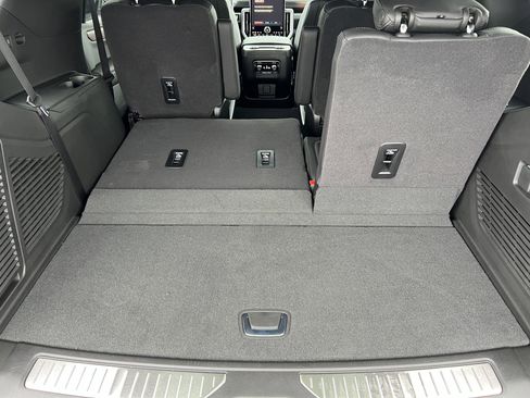 New 2026 GMC Yukon Denali w/ Sun & Power Step Package image 18