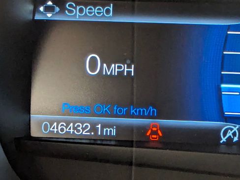 Used 2022 Ford Edge SEL w/ Cargo Accessory Package image 19