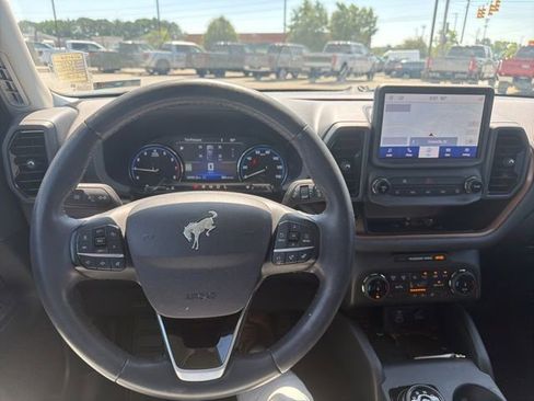 Certified 2024 Ford Bronco Sport Outer Banks w/ Tech Package AWD/4WD image 11