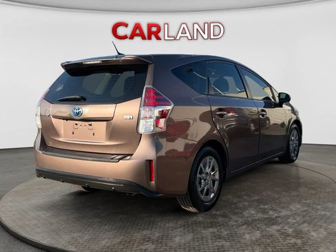 Used 2015 Toyota Prius V Three FWD image 6
