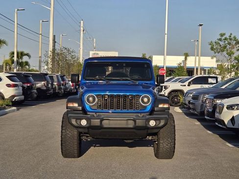 Used 2024 Jeep Wrangler Sport S image 2