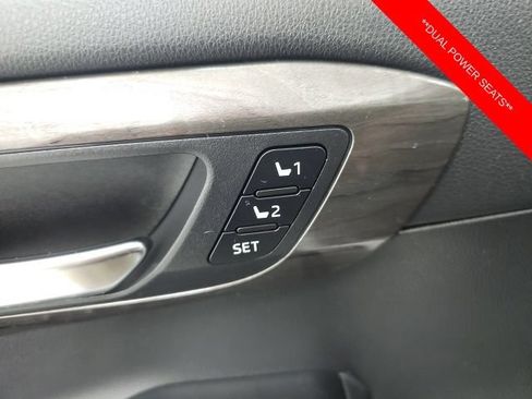Used 2020 Toyota Highlander Limited AWD/4WD image 14