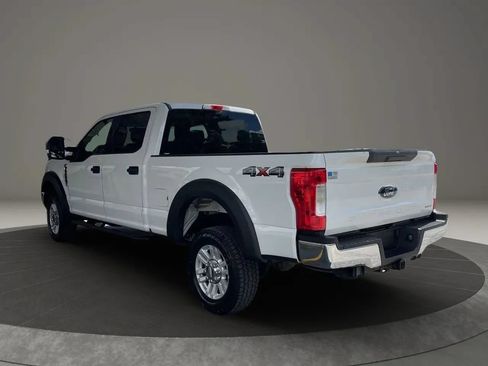 Used 2017 Ford F250 XLT AWD/4WD image 7