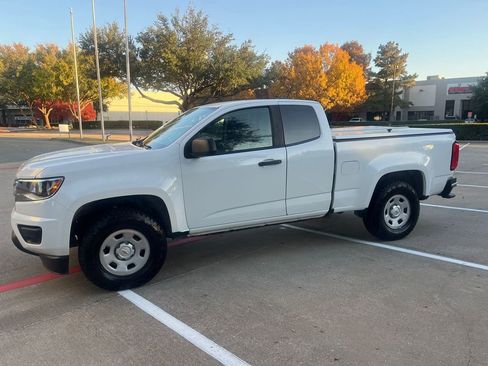 Used 2018 Chevrolet Colorado W/T image 5