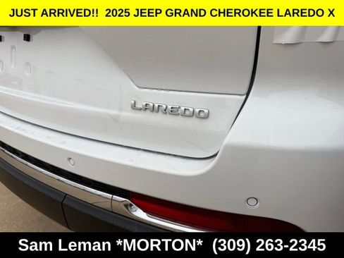 New 2025 Jeep Grand Cherokee Laredo X w/ Luxury Tech Group I image 7