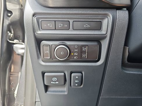 Used 2023 Ford F150 Lariat w/ Equipment Group 502A High AWD/4WD image 28