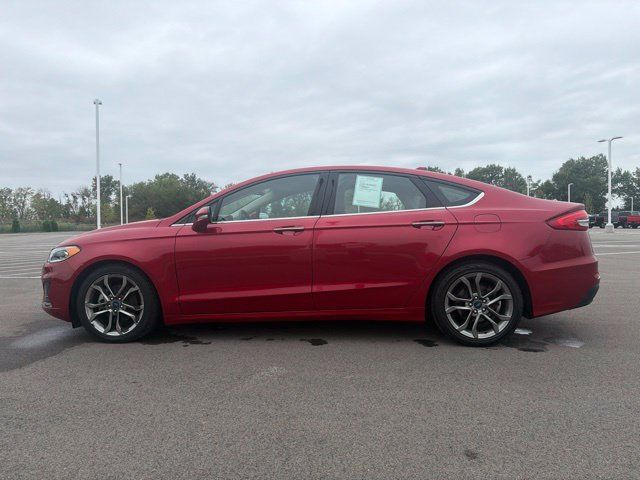 Used 2020 Ford Fusion SEL FWD image 12