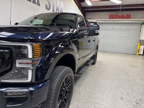 Used 2021 Ford F250 Lariat image 10