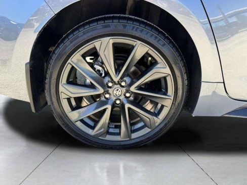 Used 2025 Toyota Corolla SE FWD image 64