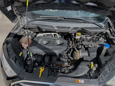 Used 2019 Ford EcoSport Titanium image 31