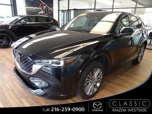Used 2023 MAZDA CX-5 Signature AWD/4WD image 1