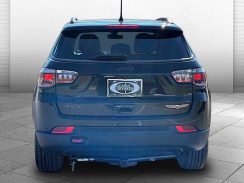 Used 2019 Jeep Compass Trailhawk AWD/4WD image 3