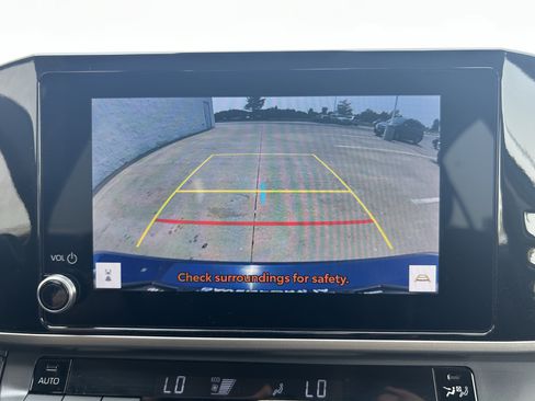 Used 2025 Toyota Camry LE FWD image 28