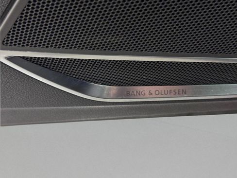 Certified 2021 Audi Q3 2.0T Premium Plus w/ Premium Plus Package AWD/4WD image 26