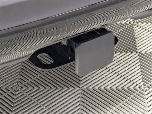 Certified 2025 Mercedes-Benz GLS 450 4MATIC image 37